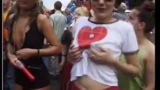 80er Konzert wird zum Sextreffen