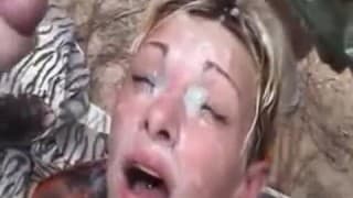 Das Gesicht kriegt viel Sperma ab...!