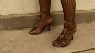 Bestätigen Sie Ihr Alter