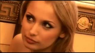 Zwei große Pimmel für eine Blondine Zwei große Pimmel für eine Blondine
