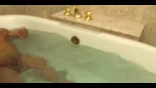 Bestätigen Sie Ihr Alter