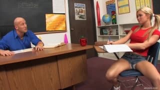 Crista Moore geile Studentin mit großen Titten