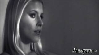 Blue Angel & Brandy Smile lecken Muschis