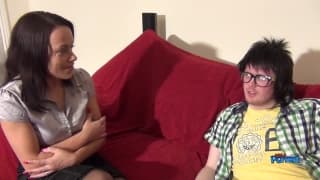 Bentley Dawson bläst diesen Nerd