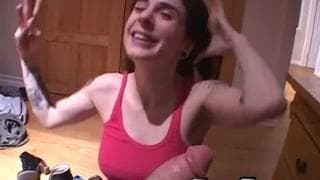 Joanna Angel lässt sich hart ficken Joanna Angel lässt sich hart ficken