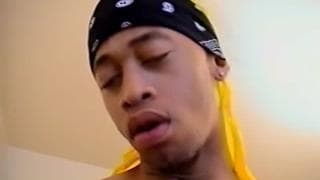 Gay Latino Gangster in einem Porno