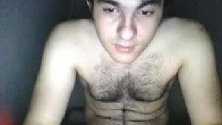 Dieser junge Mann hat spaß mit seiner Webcam Dieser junge Mann hat spaß mit seiner Webcam