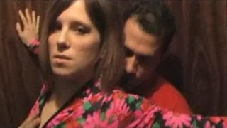 Schöne Frau will im Sexshop gefickt werden