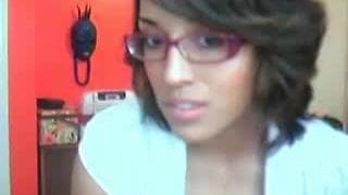 Striptease vor Webcam mit versauter Schlampe