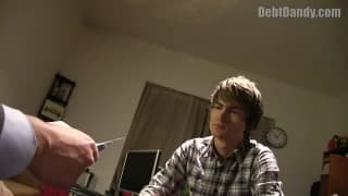 Diese Sahneschnitte bekommt es in den Arsch