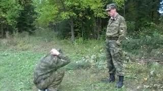 Zwei schwule Soldaten haben Zeit alleine