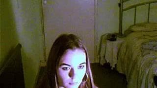 Aufregender Tanz dieser Brünette