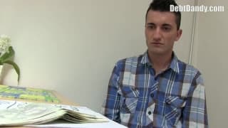 Dieser Typ bläst gerne seinen Freund