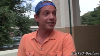 Caden Grey hat zwei schwule Freunde