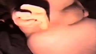 Er fickt seinen eigenen Arsch mit einem Dildo