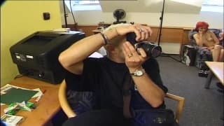 Eine Orgie mit Menschen jeden Alters