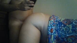 Diese mollige Frau wird vor der Webcam gefickt