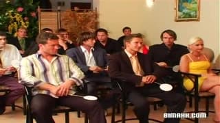 Eine bisexuelle Orgie in dieser Szene