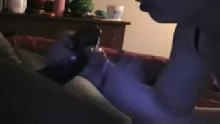 Sie genießt den schwarzen Penis heute