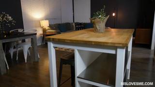 Cece Capella wird in diesem POV hart genagelt