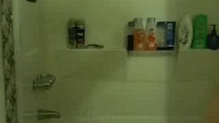 Verpasse nicht diese Brünette beim Fingern