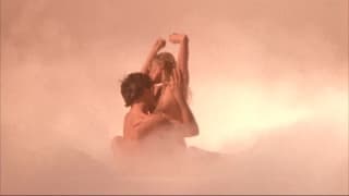 Bo Derek zeigt uns hier Nacktszenen aus Bolero Bo Derek zeigt uns hier Nacktszenen aus Bolero