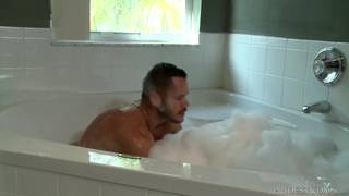 Bestätigen Sie Ihr Alter