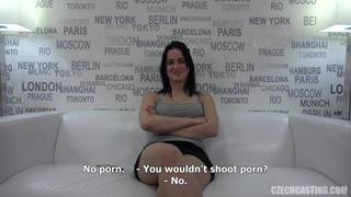 Ein tschechisches Amateur-Mädchen im Casting