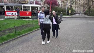Diese Paare wollen immer nur für Geld ficken Diese Paare wollen immer nur für Geld ficken