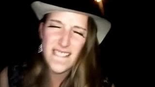 Im Hinterzimmer des Swinger Club ficken