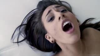 Janice Griffith wird von James Deen ausgeleckt Janice Griffith wird von James Deen ausgeleckt