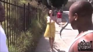 Bestätigen Sie Ihr Alter