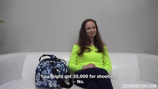 Tschechisches Casting-Porno mit Janna 23601
