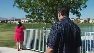 BBW mit kleinen Titten liebt es, Schwanz in ihr zu bekommen