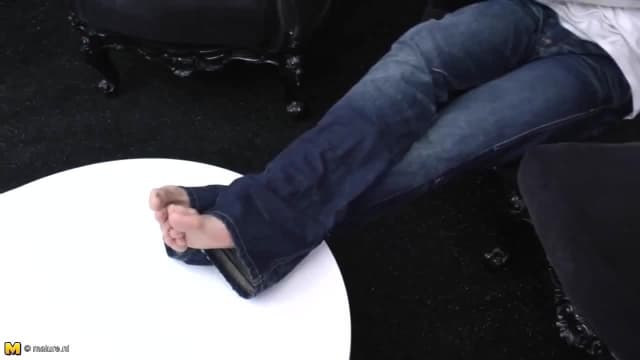 Bestätigen Sie Ihr Alter