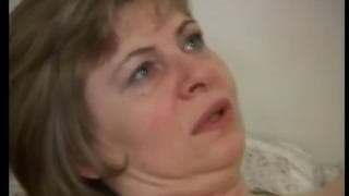 Heiße sexy blonde Milf fickt mit ihrem Neffen Heiße sexy blonde Milf fickt mit ihrem Neffen