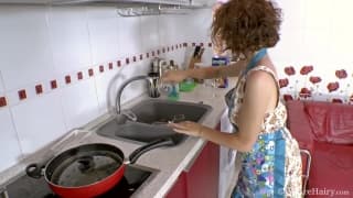 Sasha Pink reibt ihre enge Möse für Sie Sasha Pink reibt ihre enge Möse für Sie