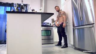 Manuel Deboxer wichst und denkt an Pascal