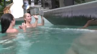 Bestätigen Sie Ihr Alter