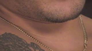 Joe Strong zeigt uns, wie er am liebsten kommt