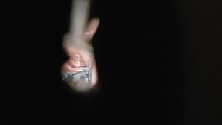 Voyeur filmt seine Mutter beim rasieren