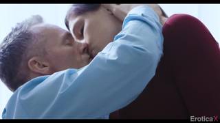 Füße lutschen, bevor man diese Schlampe fickt