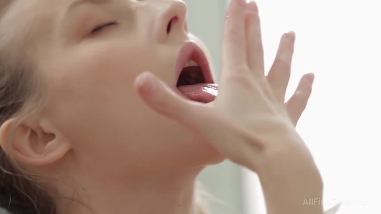 Bestätigen Sie Ihr Alter