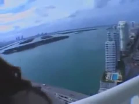 Bestätigen Sie Ihr Alter