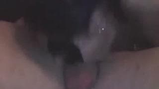 Sie ist eine sehr tiefgehende und geile Hure