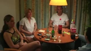 Amateur-Partner während des Urlaubs beim Fick Amateur-Partner während des Urlaubs beim Fick