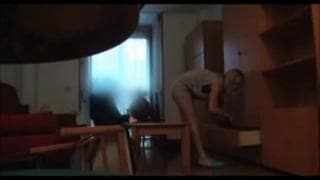 Kitty richtet eine Spycam für diesen Fick ein Kitty richtet eine Spycam für diesen Fick ein