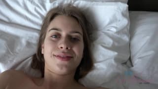 Jill Kassidy liebt, in POV gefickt zu werden