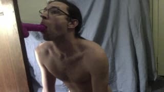 Er würde es lieben, wenn Sie ihm einen blasen würden