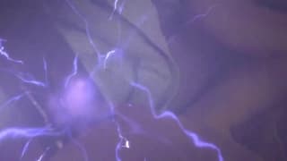 Masturbation und Pegging mit schwarzem Dildo Masturbation und Pegging mit schwarzem Dildo